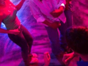 大陆裸体脫衣舞DVD频登热搜背后：一场关于边界与审美的社会实验