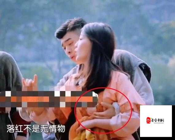 揭露脱👙让摸🐻视频真人背后:如何保护个人权益与社会文明?
